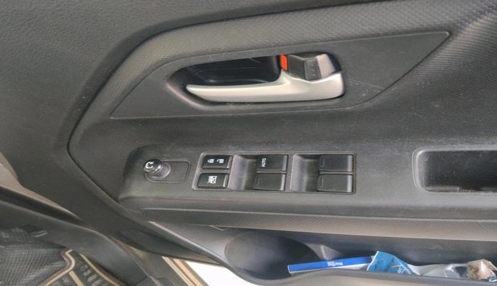 2020 Maruti New Wagon-R VXI 1.2 AMT, Petrol, Automatic, 30,312 km, interior