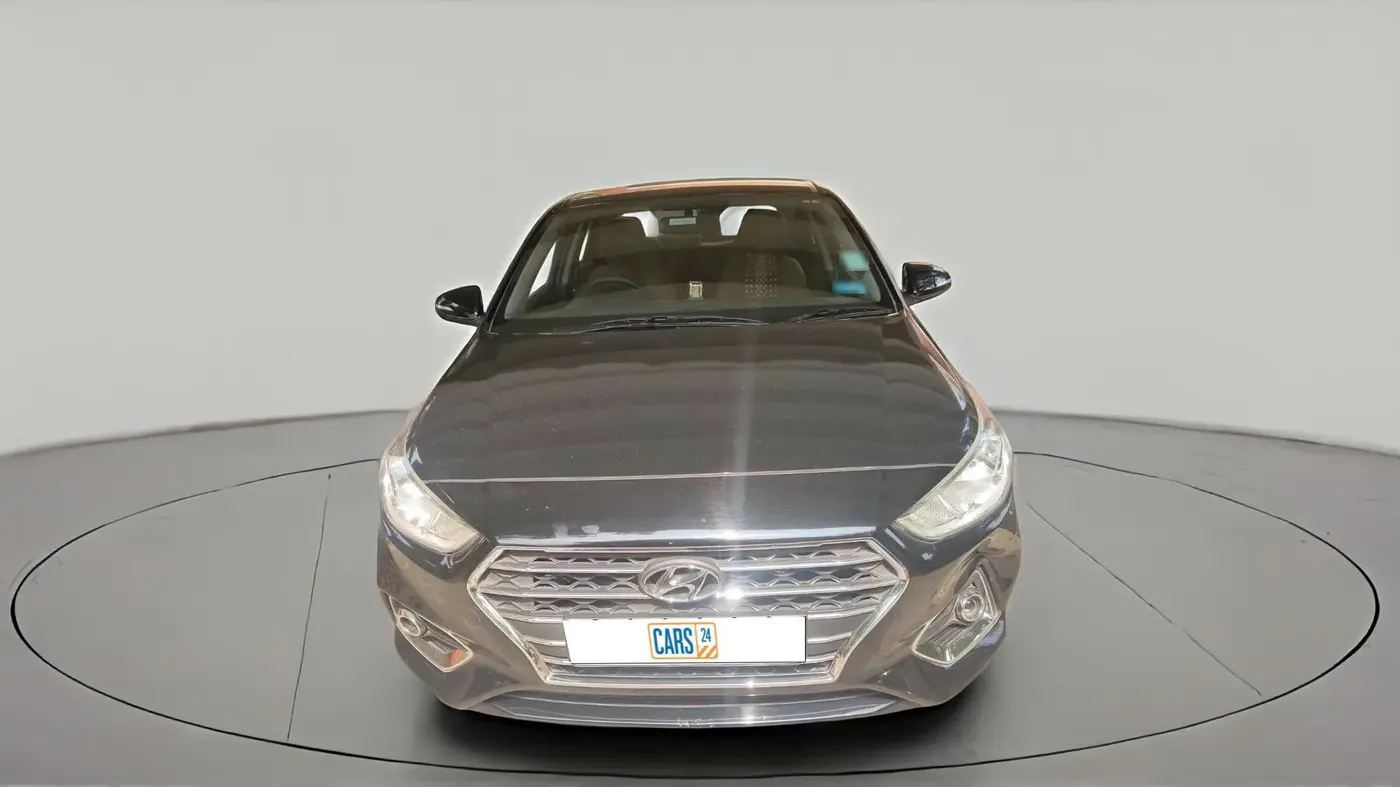 2017 Hyundai Verna 1.6 EX PETROL, Petrol, Manual, 33,128 km, exterior