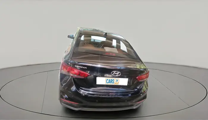 2017 Hyundai Verna 1.6 EX PETROL, Petrol, Manual, 33,128 km, exterior