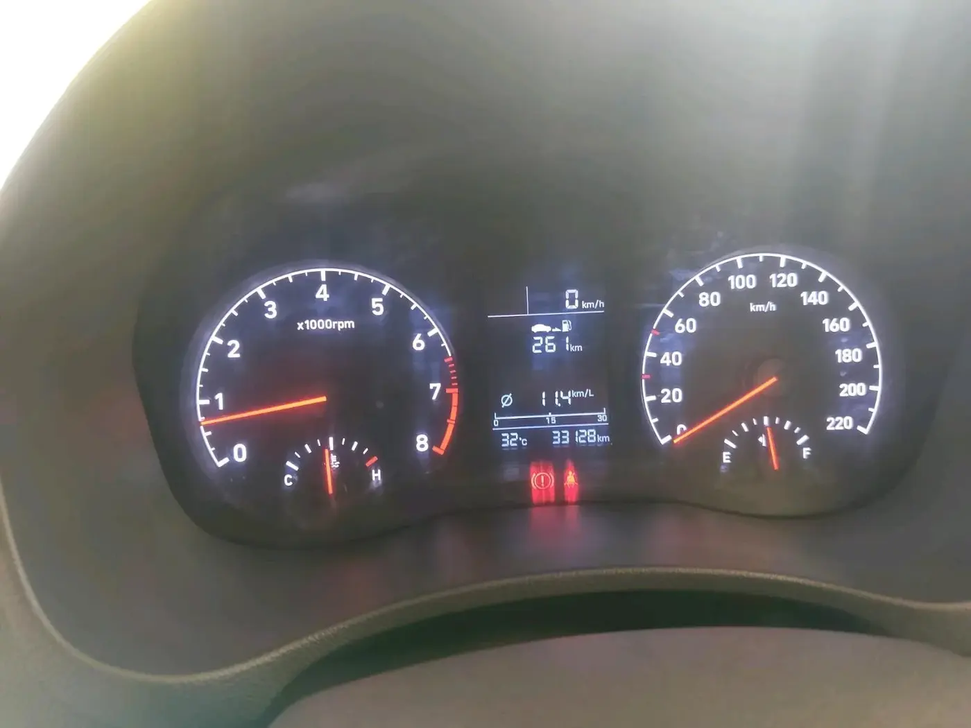 2017 Hyundai Verna 1.6 EX PETROL, Petrol, Manual, 33,128 km, interior