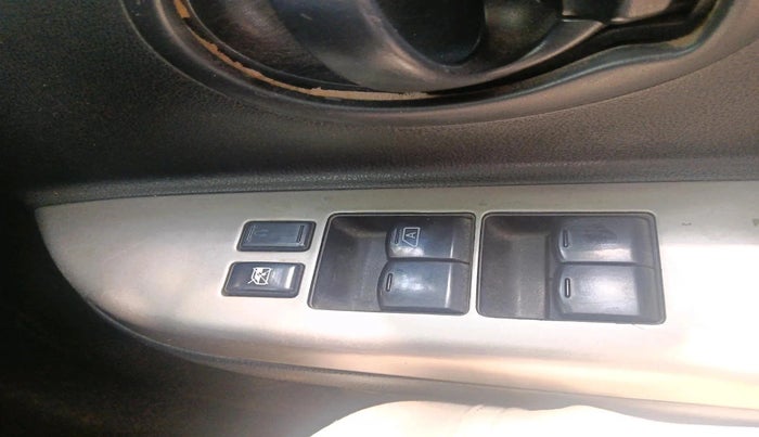 2016 Nissan Micra Active XV SAFETY PACK, Petrol, Manual, 94,094 km, interior