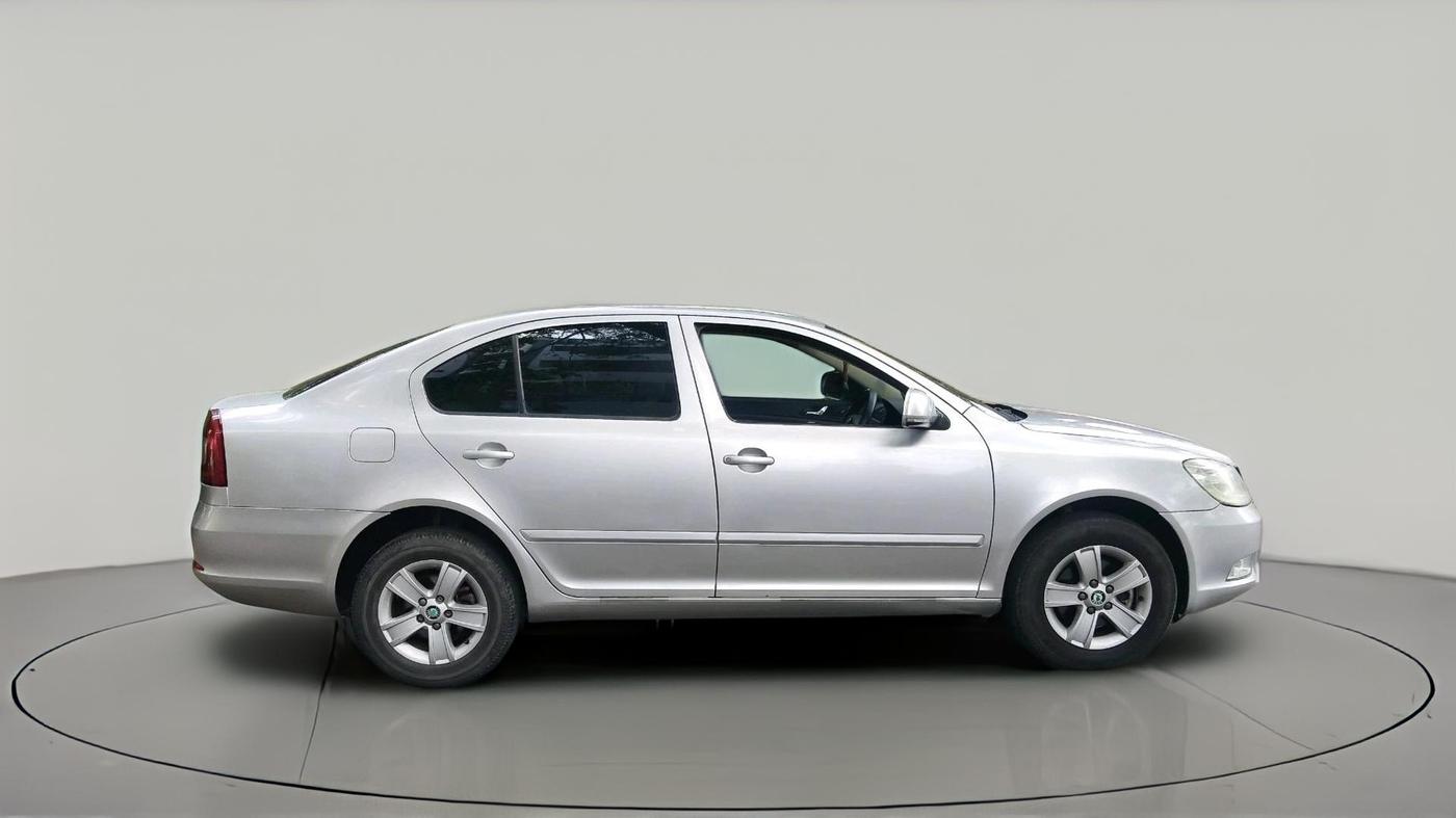 2012 Skoda Laura AMBIENTE 1.9 TDI AT, Diesel, Automatic, 1,19,959 km, exterior