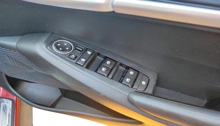 2022 KIA SELTOS HTK PLUS 1.5, Petrol, Manual, 37,500 km, interior