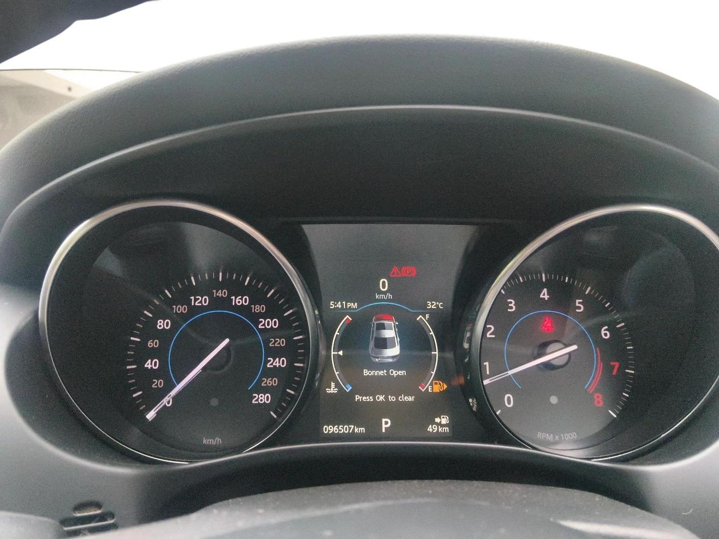 2016 Jaguar XE PRESTIGE PETROL, Petrol, Automatic, 96,507 km, interior