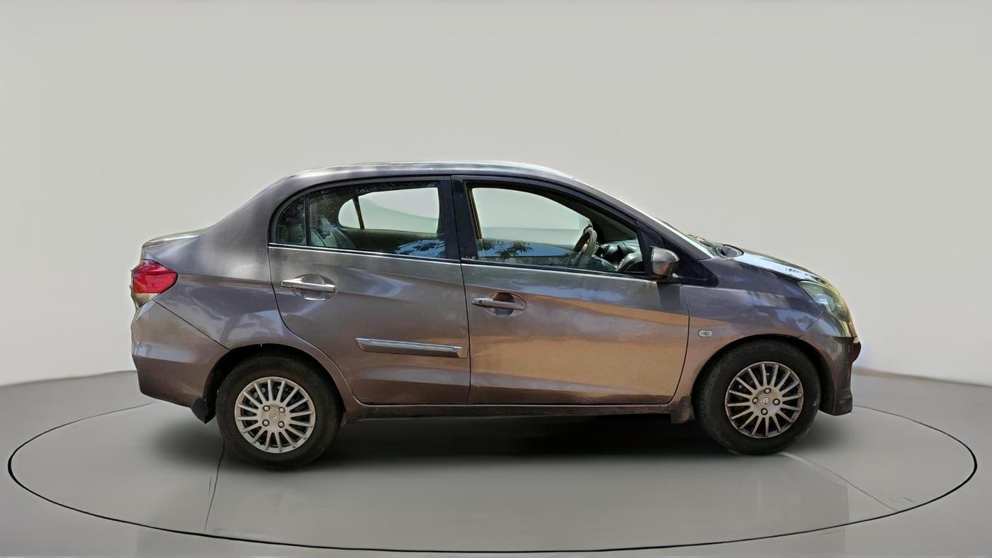 2013 Honda Amaze 1.5L I-DTEC S, Diesel, Manual, 1,15,328 km, exterior