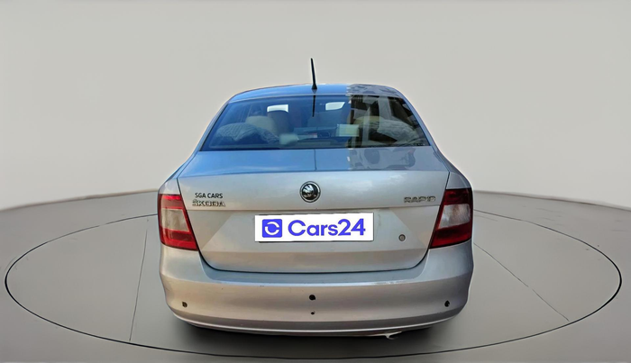 2014 Skoda Rapid ELEGANCE 1.6 TDI CR MT, Diesel, Manual, 1,76,106 km, exterior