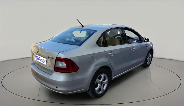 2014 Skoda Rapid ELEGANCE 1.6 TDI CR MT, Diesel, Manual, 1,76,106 km, exterior