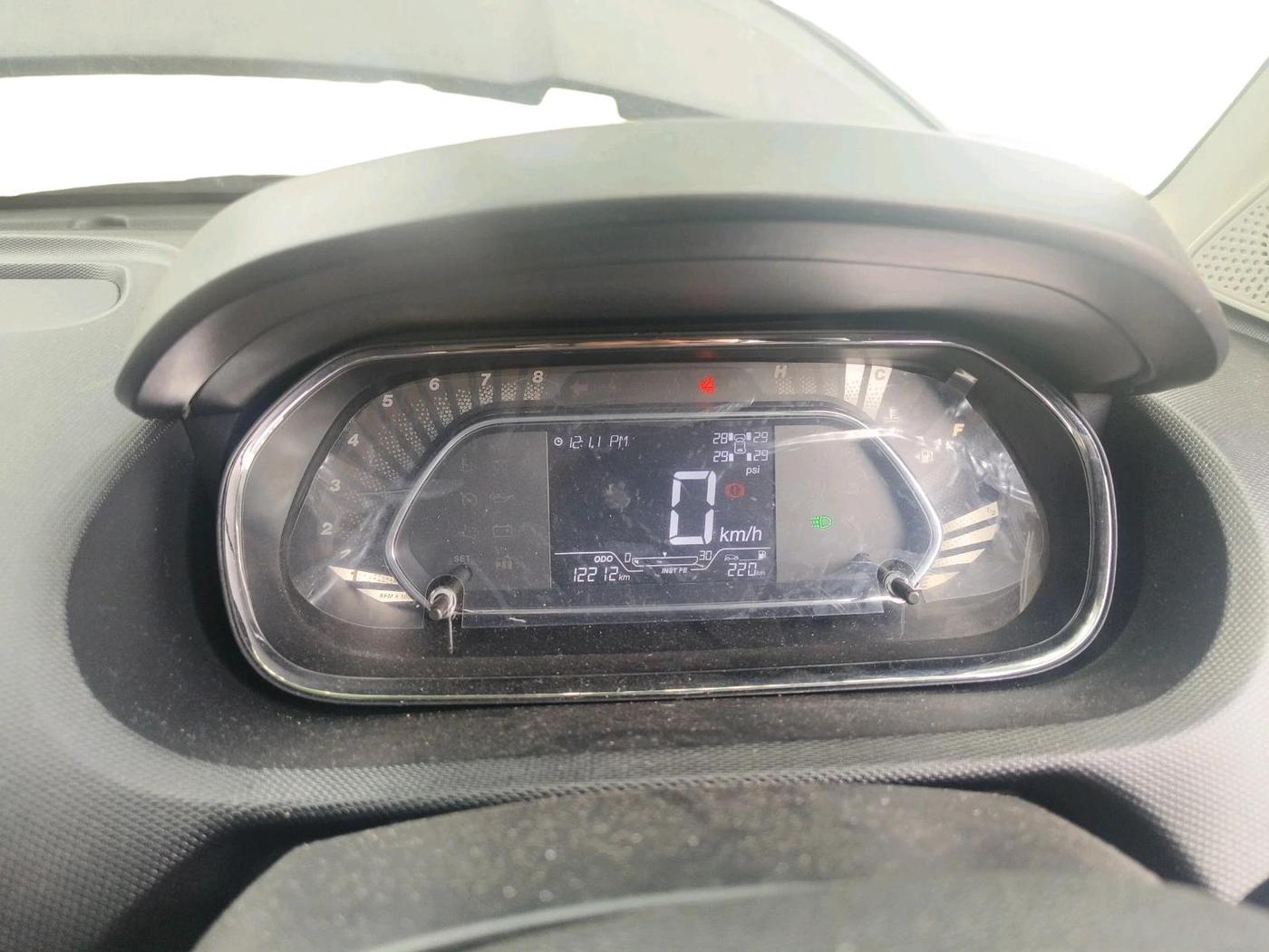 2024 Tata Tiago XZ PLUS PETROL, Petrol, Manual, 12,212 km, interior