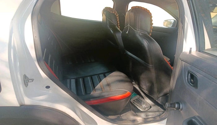 2016 Renault Kwid RXL, Petrol, Manual, 75,031 km, interior