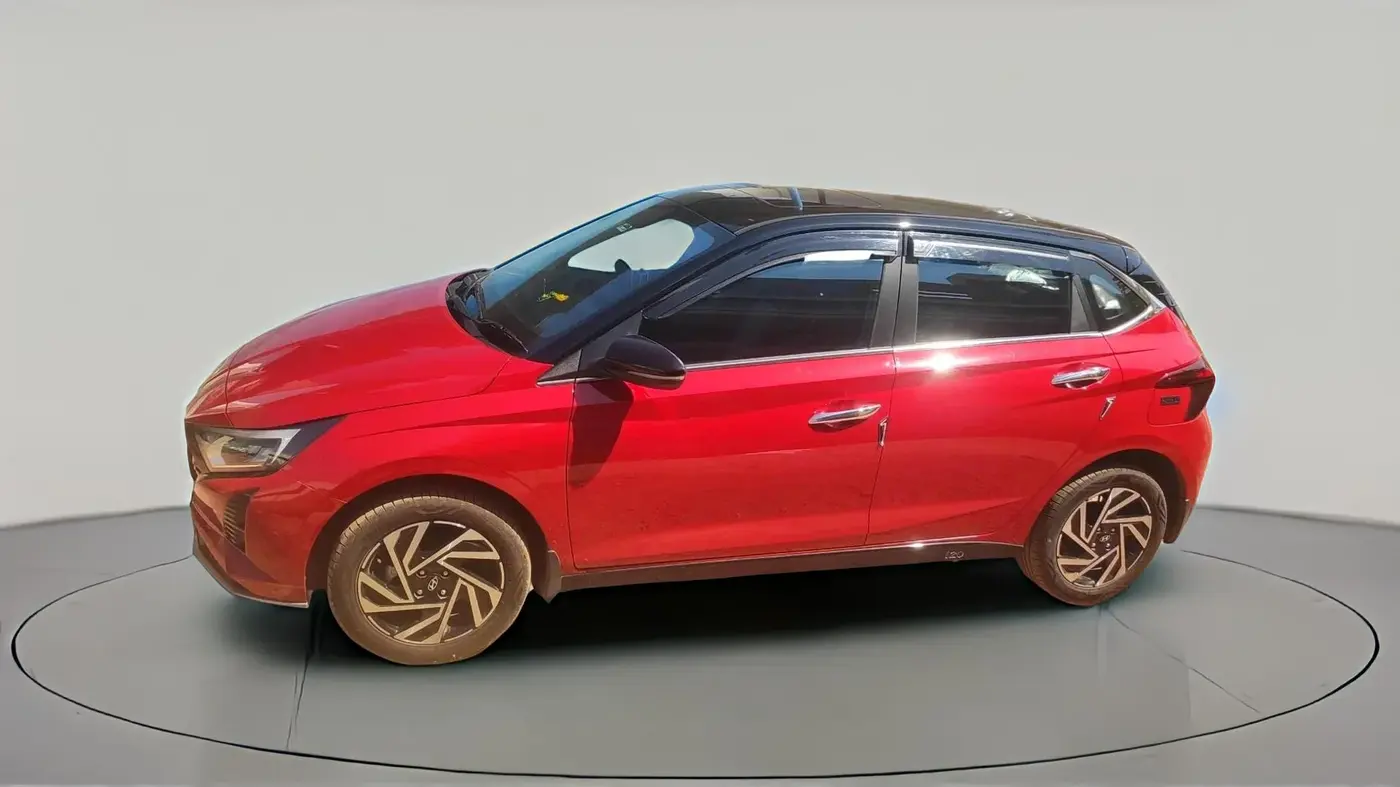 2025 Hyundai NEW I20 ASTA (O) 1.2 IVT DUAL TONE, Petrol, Automatic, 7,359 km, exterior