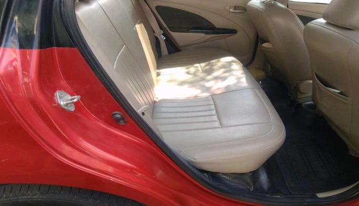 2016 Toyota Etios Liva V, Petrol, Manual, 1,09,104 km, interior