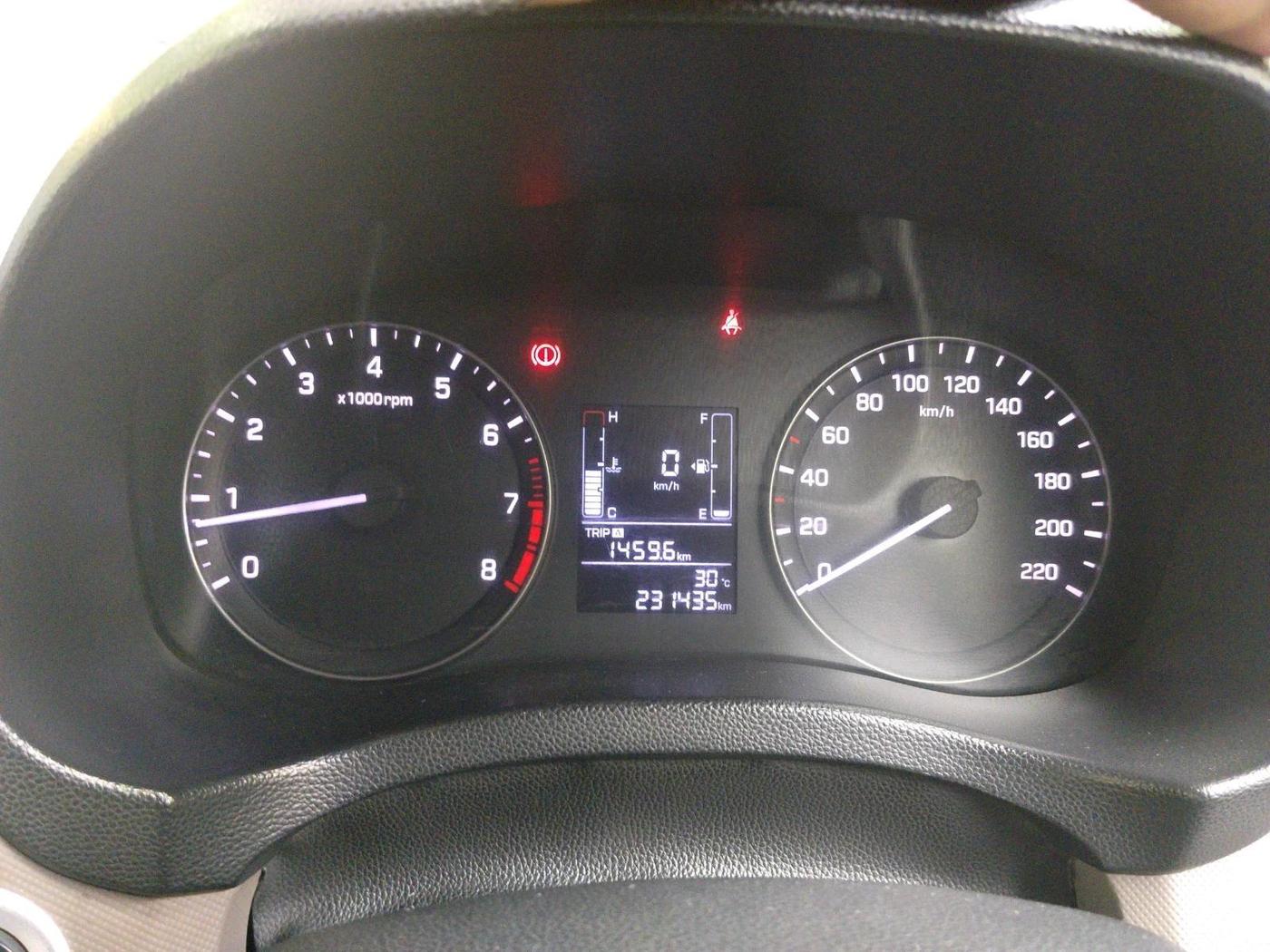 2016 Hyundai Creta SX PLUS 1.6 PETROL, Petrol, Manual, 2,31,435 km, interior