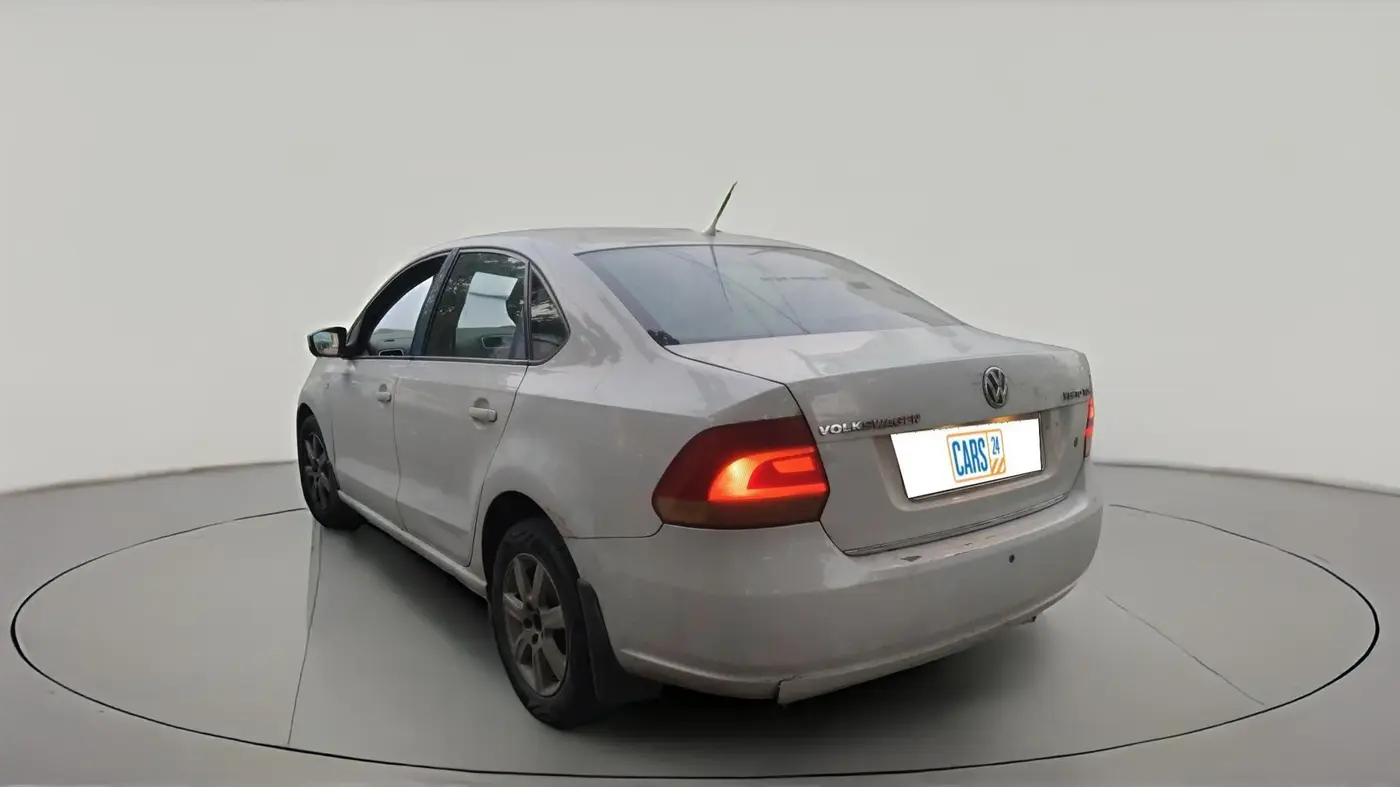 2011 Volkswagen Vento HIGHLINE DIESEL 1.6, Diesel, Manual, 2,34,000 km, exterior