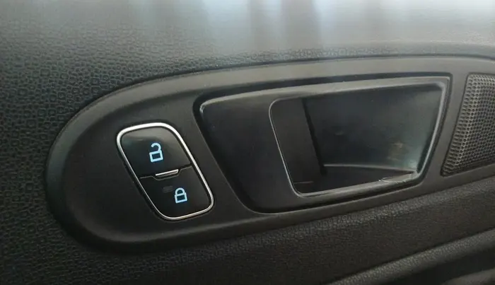 2019 Ford Ecosport TITANIUM 1.5L SPORTS(SUNROOF) DIESEL, Diesel, Manual, 1,15,387 km, interior