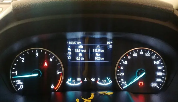 2019 Ford Ecosport TITANIUM 1.5L SPORTS(SUNROOF) DIESEL, Diesel, Manual, 1,15,387 km, interior