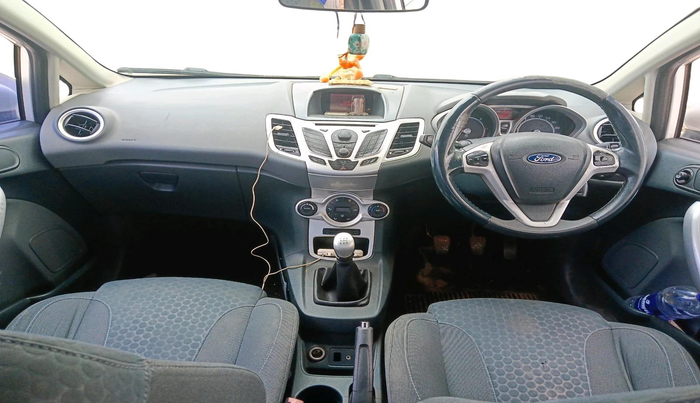 2012 Ford Fiesta TITANIUM DIESEL, Diesel, Manual, 77,574 km, interior