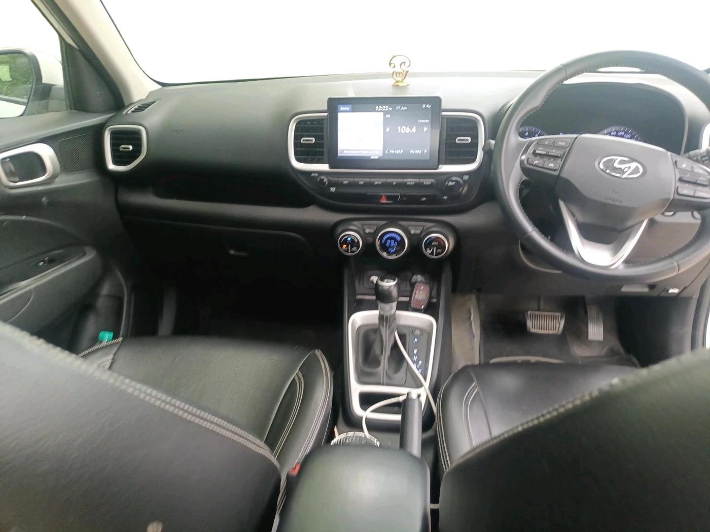 2019 Hyundai VENUE SX PLUS 1.0 TURBO DCT, Petrol, Automatic, 44,190 km, interior