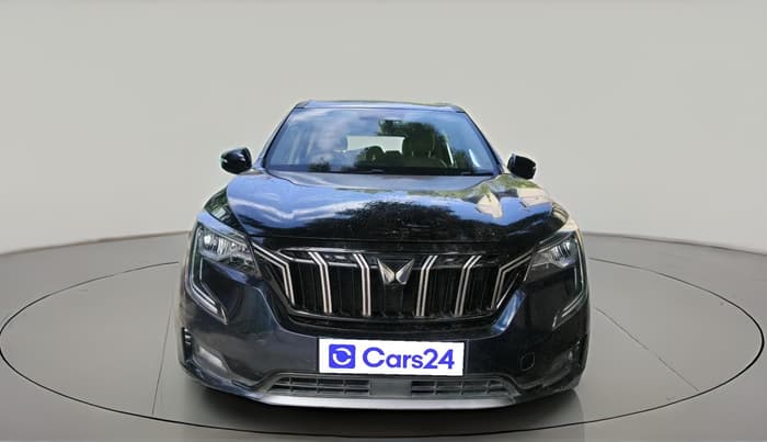 2022 Mahindra XUV700 AX 7 P AT 7 STR, Petrol, Automatic, 68,741 km, exterior