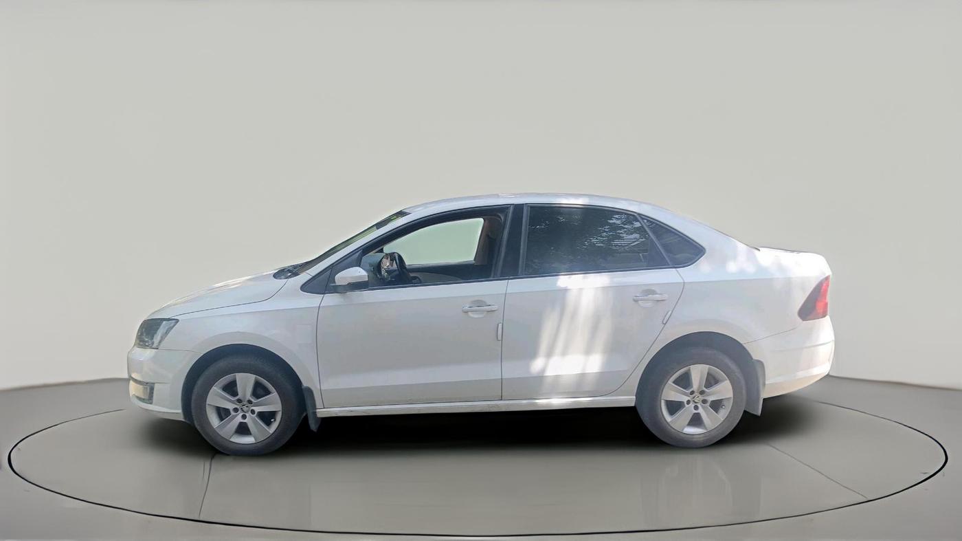 2017 Skoda Rapid STYLE 1.5 TDI, Diesel, Manual, 1,54,623 km, exterior