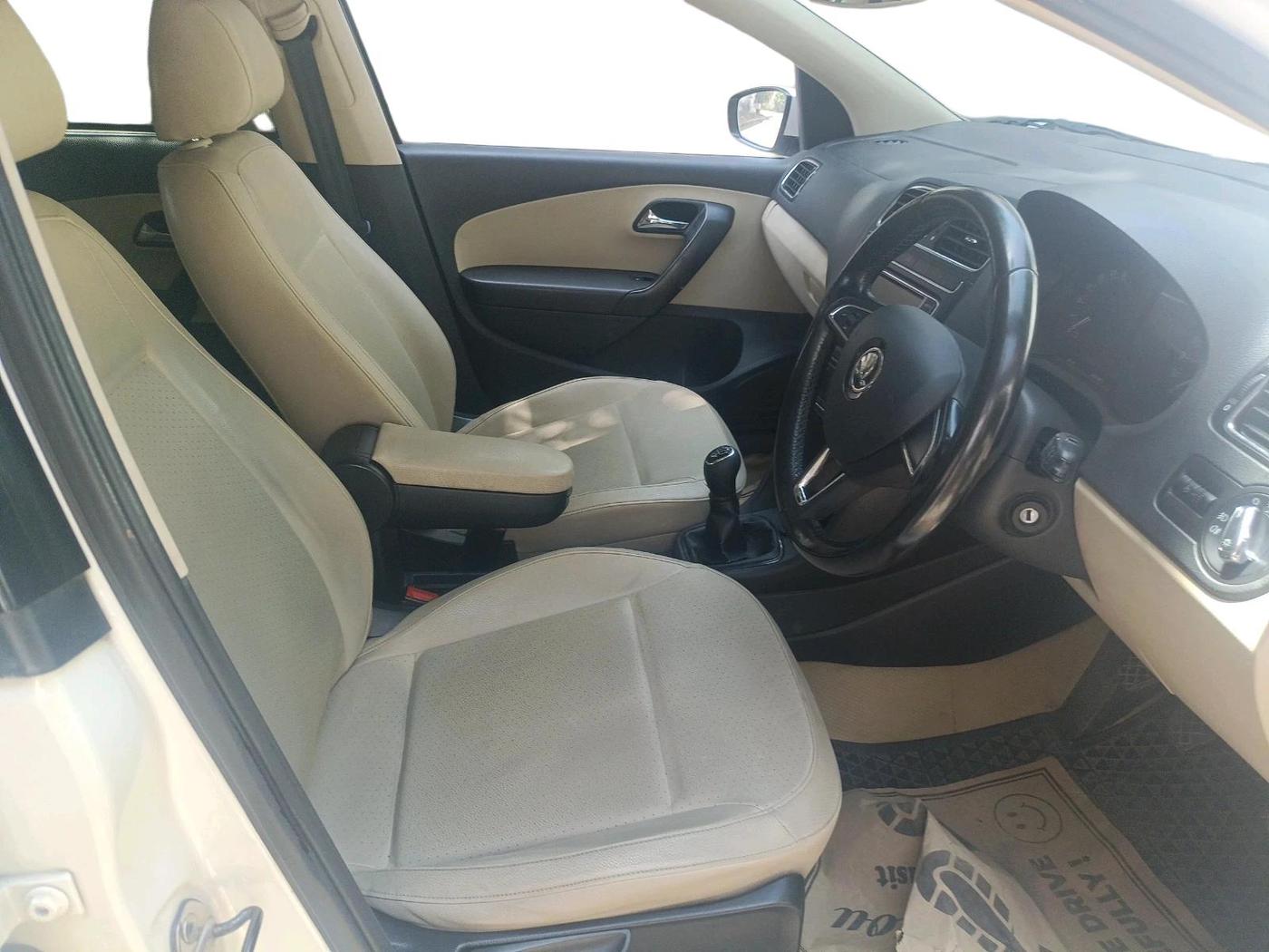 2017 Skoda Rapid STYLE 1.5 TDI, Diesel, Manual, 1,54,623 km, interior