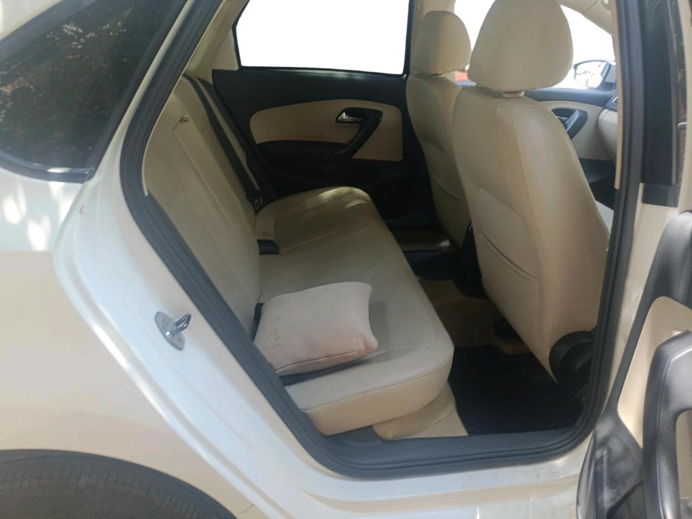 2017 Skoda Rapid STYLE 1.5 TDI, Diesel, Manual, 1,54,623 km, interior