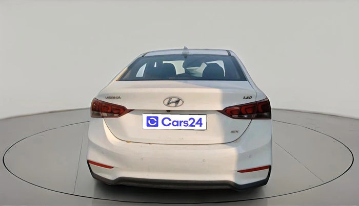 2019 Hyundai Verna 1.6 SX (O) CRDI MT, Diesel, Manual, 1,12,369 km, exterior