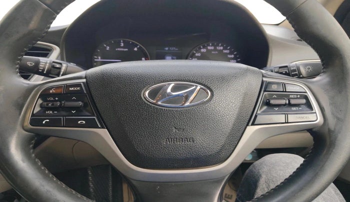 2019 Hyundai Verna 1.6 SX (O) CRDI MT, Diesel, Manual, 1,12,369 km, interior