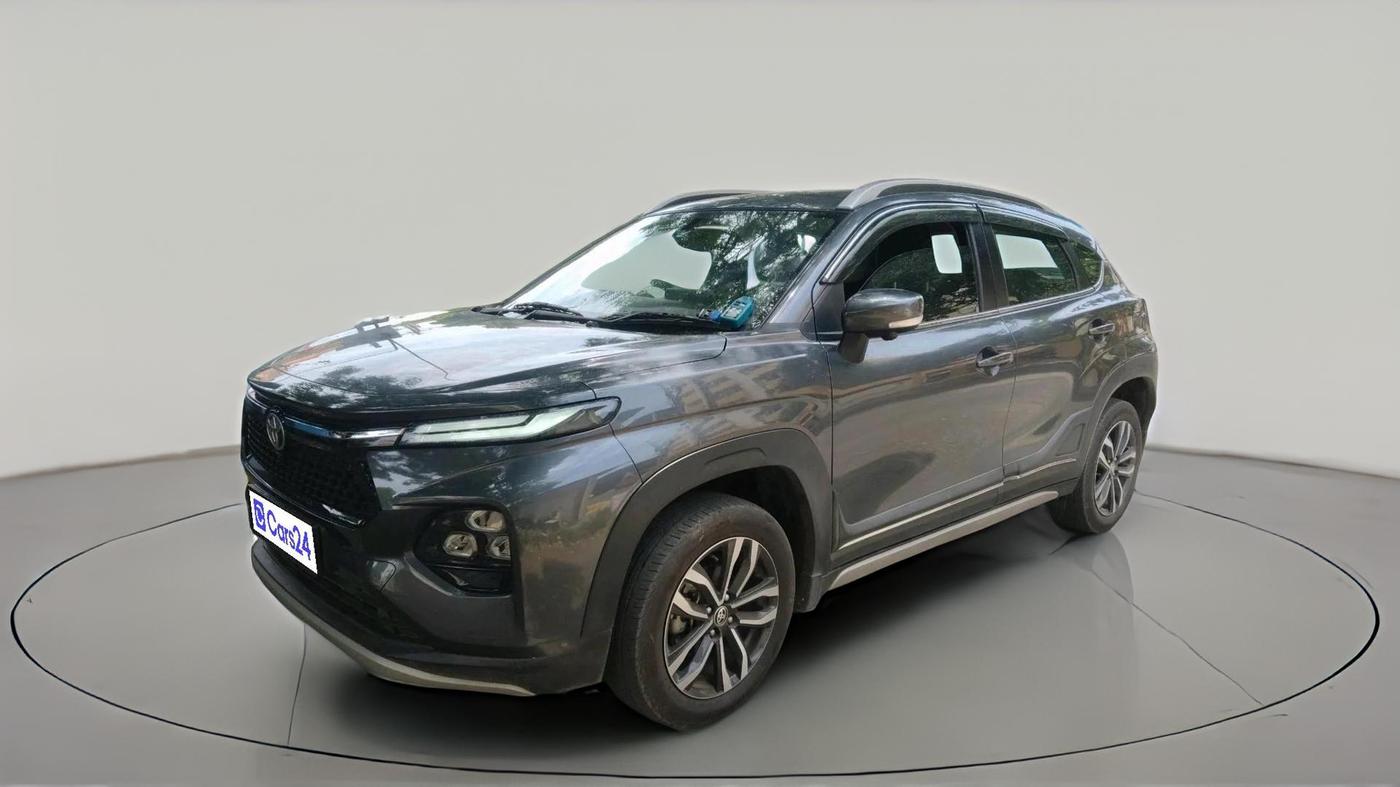 2024 Toyota Urban Cruiser Taisor V 1.0 Petrol AT, Petrol, Automatic, 31,353 km, exterior
