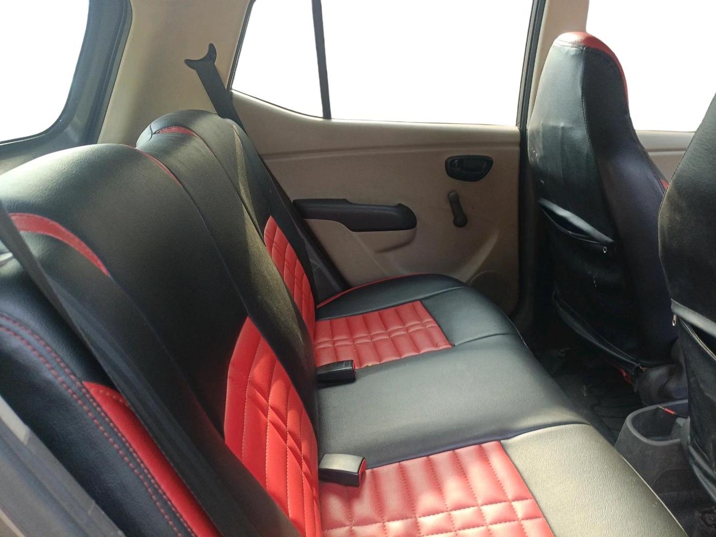 2012 Hyundai i10 ERA 1.1, Petrol, Manual, 1,06,074 km, interior