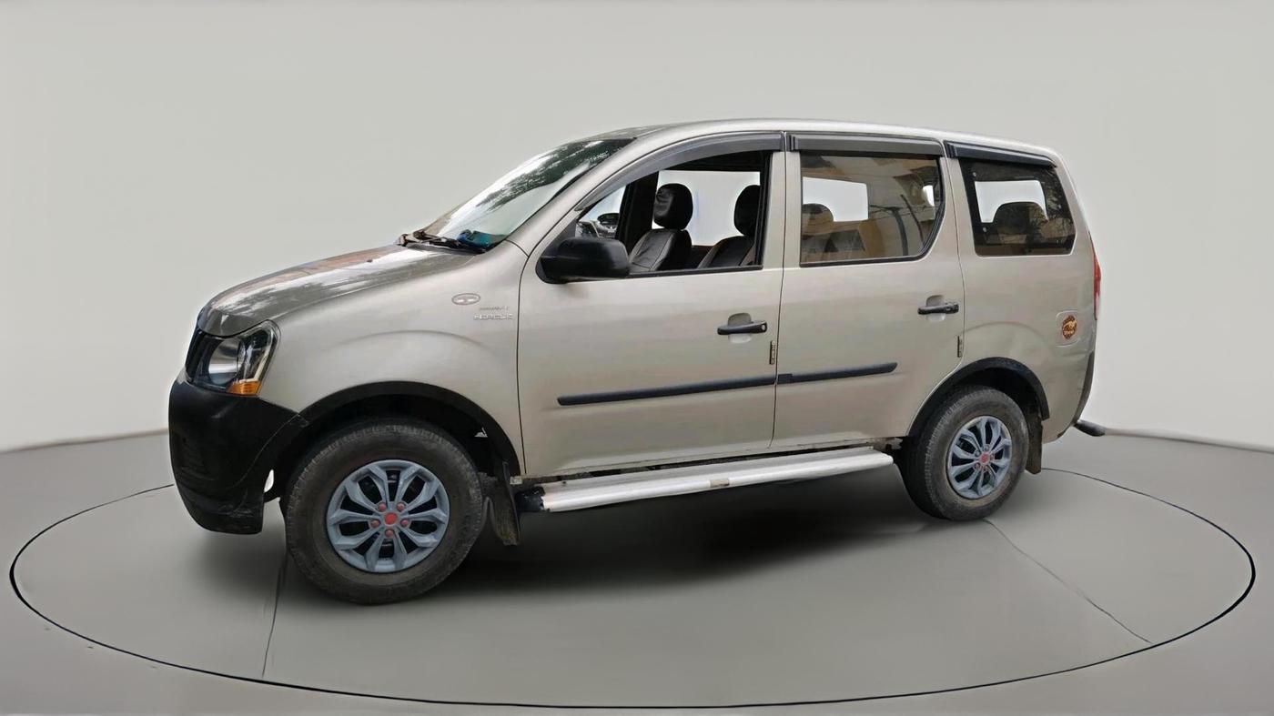 2013 Mahindra Xylo D2, Diesel, Manual, 1,87,563 km, exterior