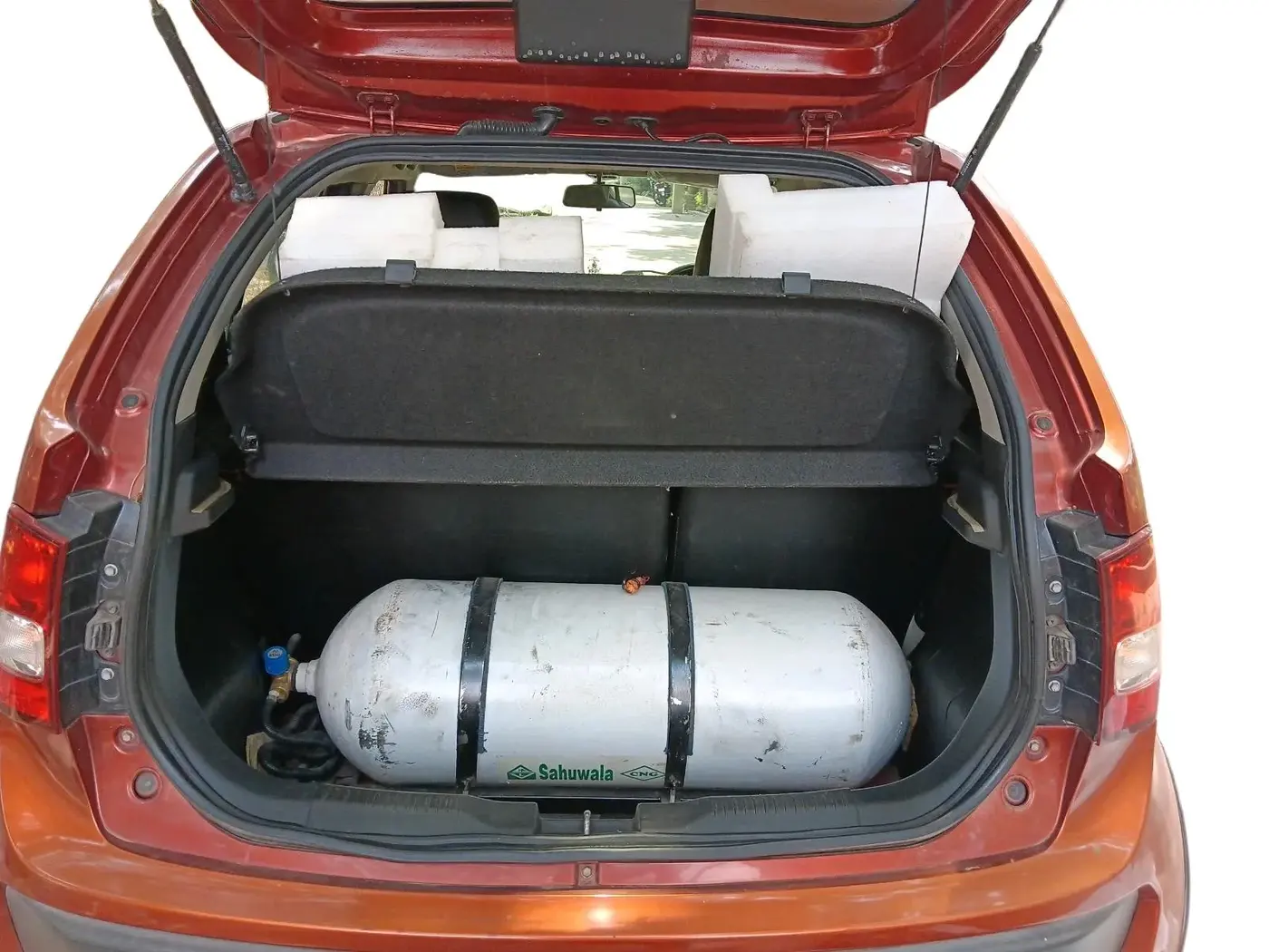 2018 Maruti IGNIS ZETA 1.2 AMT, CNG, Automatic, 74,855 km, exterior
