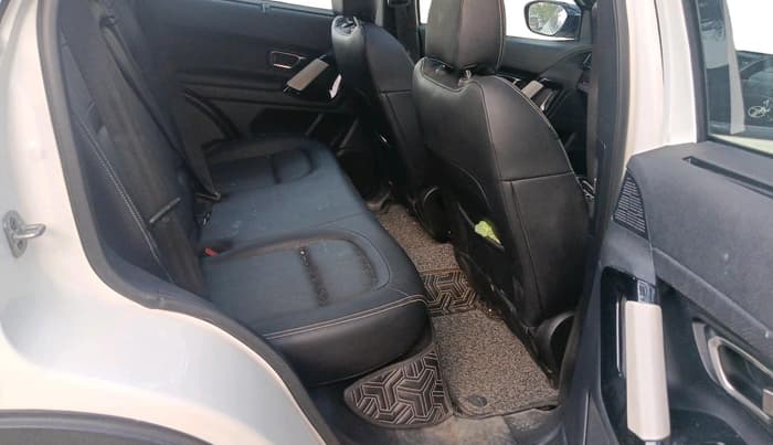 2024 Tata Harrier FEARLESS PLUS DUAL TONE AT, Diesel, Automatic, 32,973 km, interior