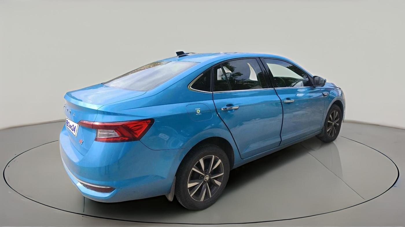 2022 Skoda SLAVIA STYLE 1.5L TSI DSG, Petrol, Automatic, 69,121 km, exterior