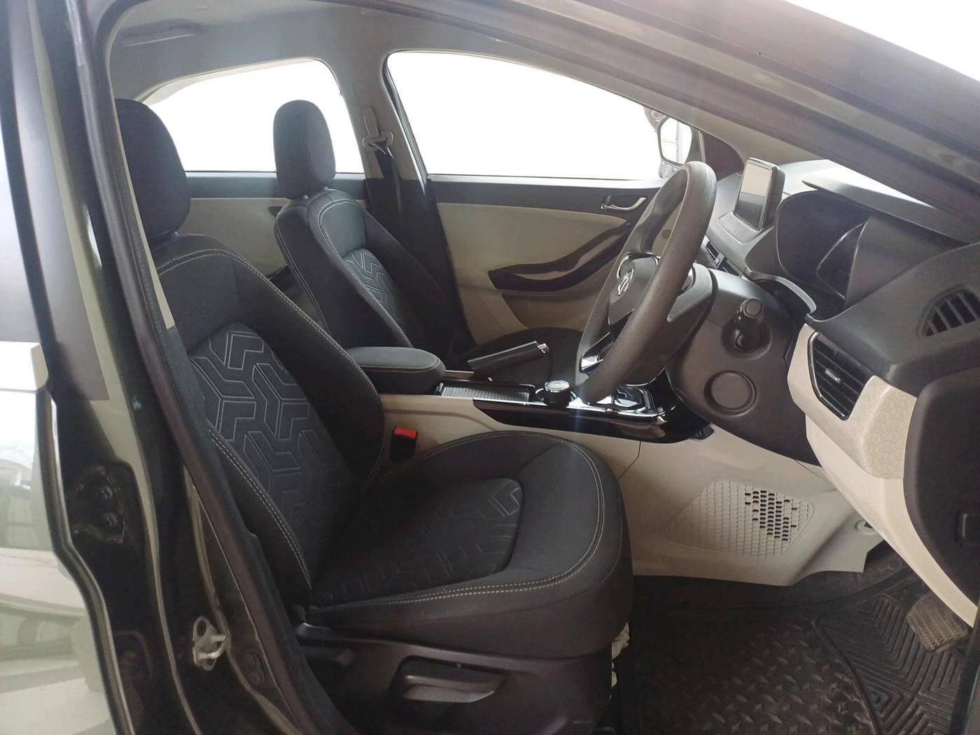 2022 Tata NEXON XZA PLUS PETROL, Petrol, Automatic, 40,001 km, interior