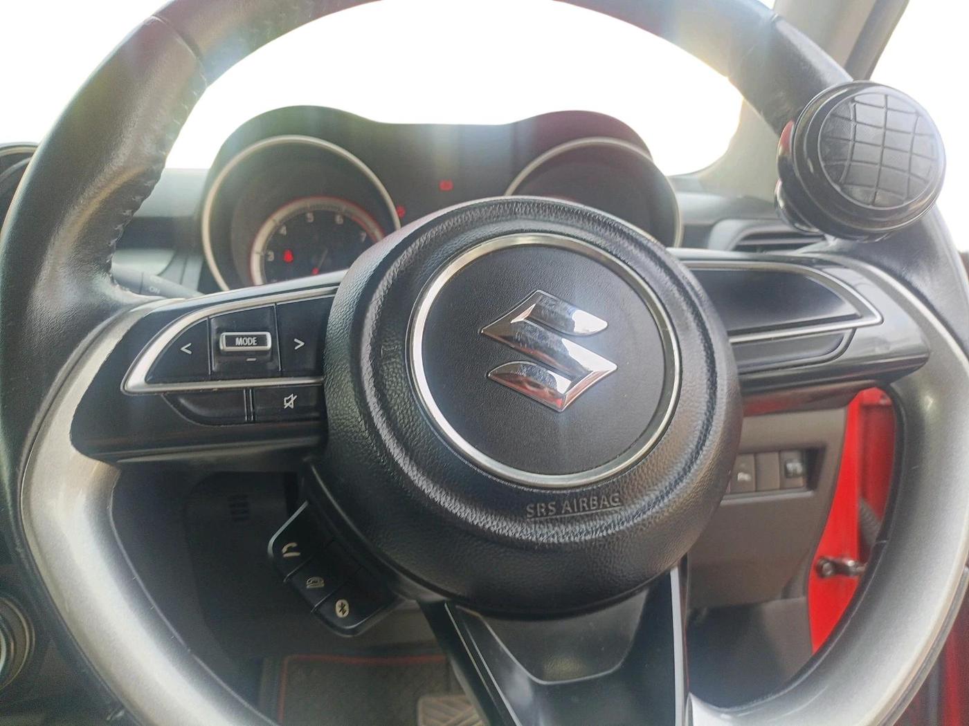 2018 Maruti Swift ZXI AMT, Petrol, Automatic, 1,74,525 km, interior