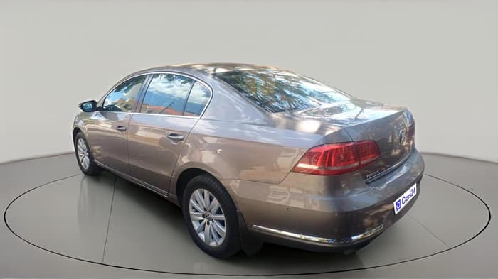 2011 Volkswagen Passat 2.0 PD DSG, Diesel, Automatic, 1,02,972 km, exterior