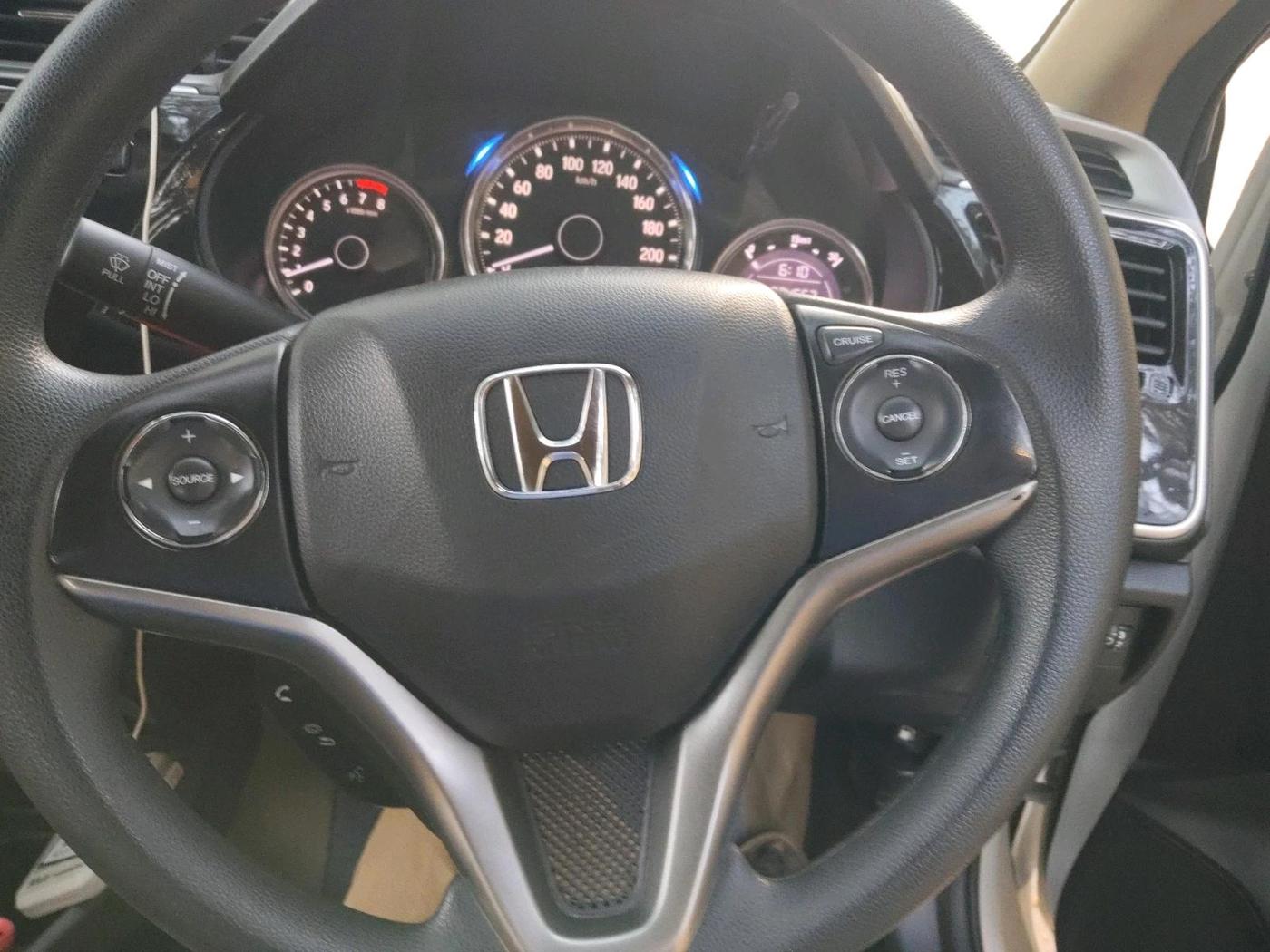 2022 Honda City 1.5L I-VTEC V MT 4TH GEN, Petrol, Manual, 34,557 km, interior