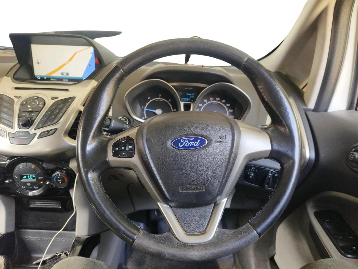 2017 Ford Ecosport TITANIUM 1.5L DIESEL, Diesel, Manual, 1,89,834 km, interior