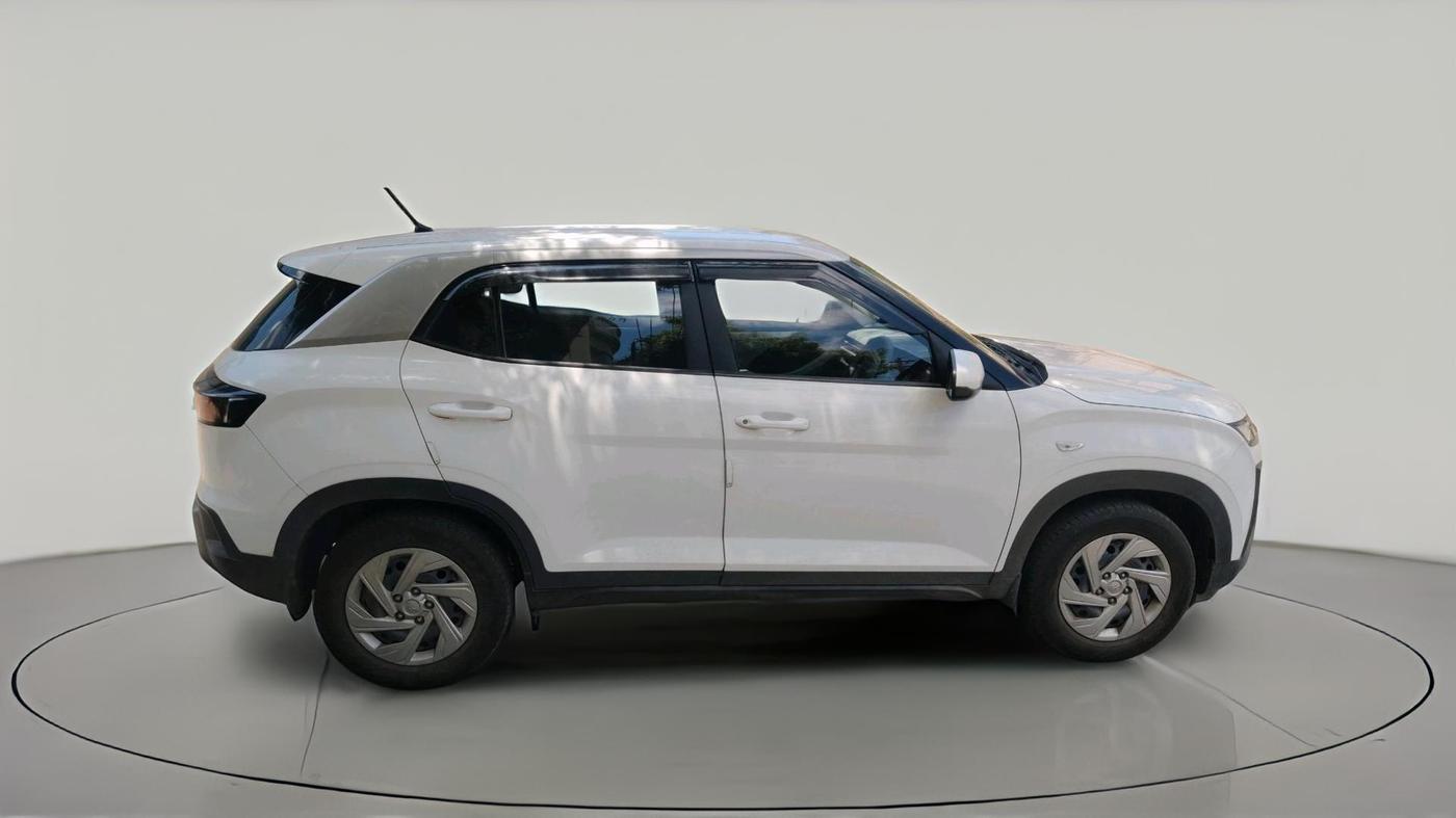 2025 Hyundai Creta E 1.5 PETROL, Petrol, Manual, 14,352 km, exterior