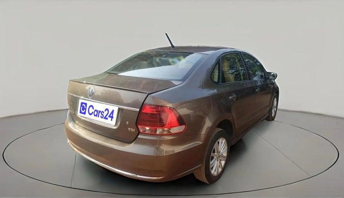 2016 Volkswagen Vento HIGHLINE 1.5 AT, Diesel, Automatic, 1,39,414 km, exterior