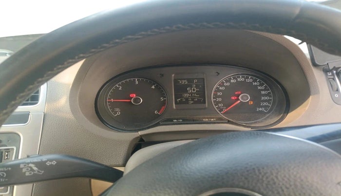 2016 Volkswagen Vento HIGHLINE 1.5 AT, Diesel, Automatic, 1,39,414 km, interior