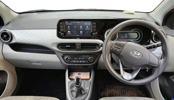 2022 Hyundai GRAND I10 NIOS SPORTZ AMT 1.2 KAPPA VTVT, Petrol, Automatic, 21,377 km, interior