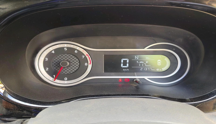 2022 Hyundai GRAND I10 NIOS SPORTZ AMT 1.2 KAPPA VTVT, Petrol, Automatic, 21,377 km, interior