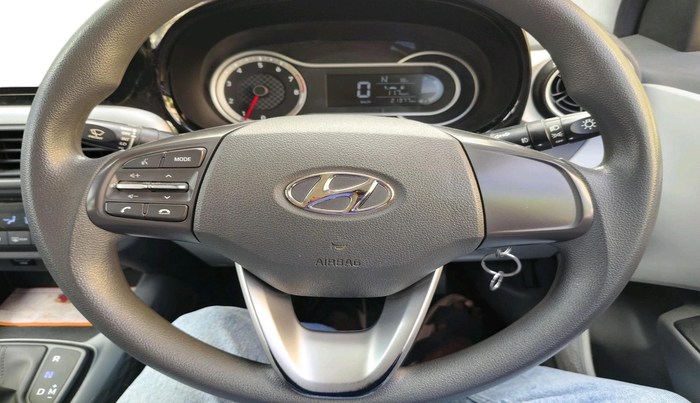 2022 Hyundai GRAND I10 NIOS SPORTZ AMT 1.2 KAPPA VTVT, Petrol, Automatic, 21,377 km, interior