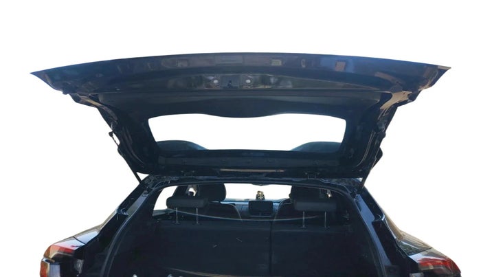 2024 Renault Kiger RXT (O) MT, Petrol, Manual, 13,887 km, exterior