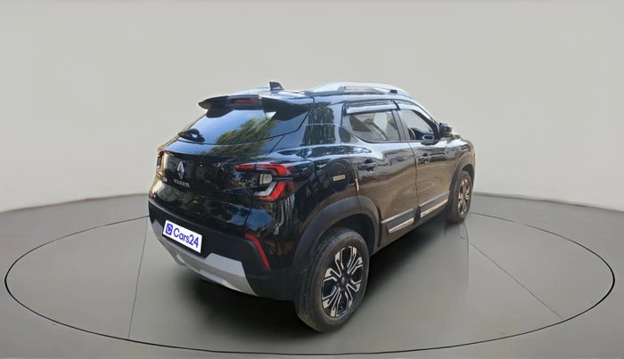 2024 Renault Kiger RXT (O) MT, Petrol, Manual, 13,887 km, exterior