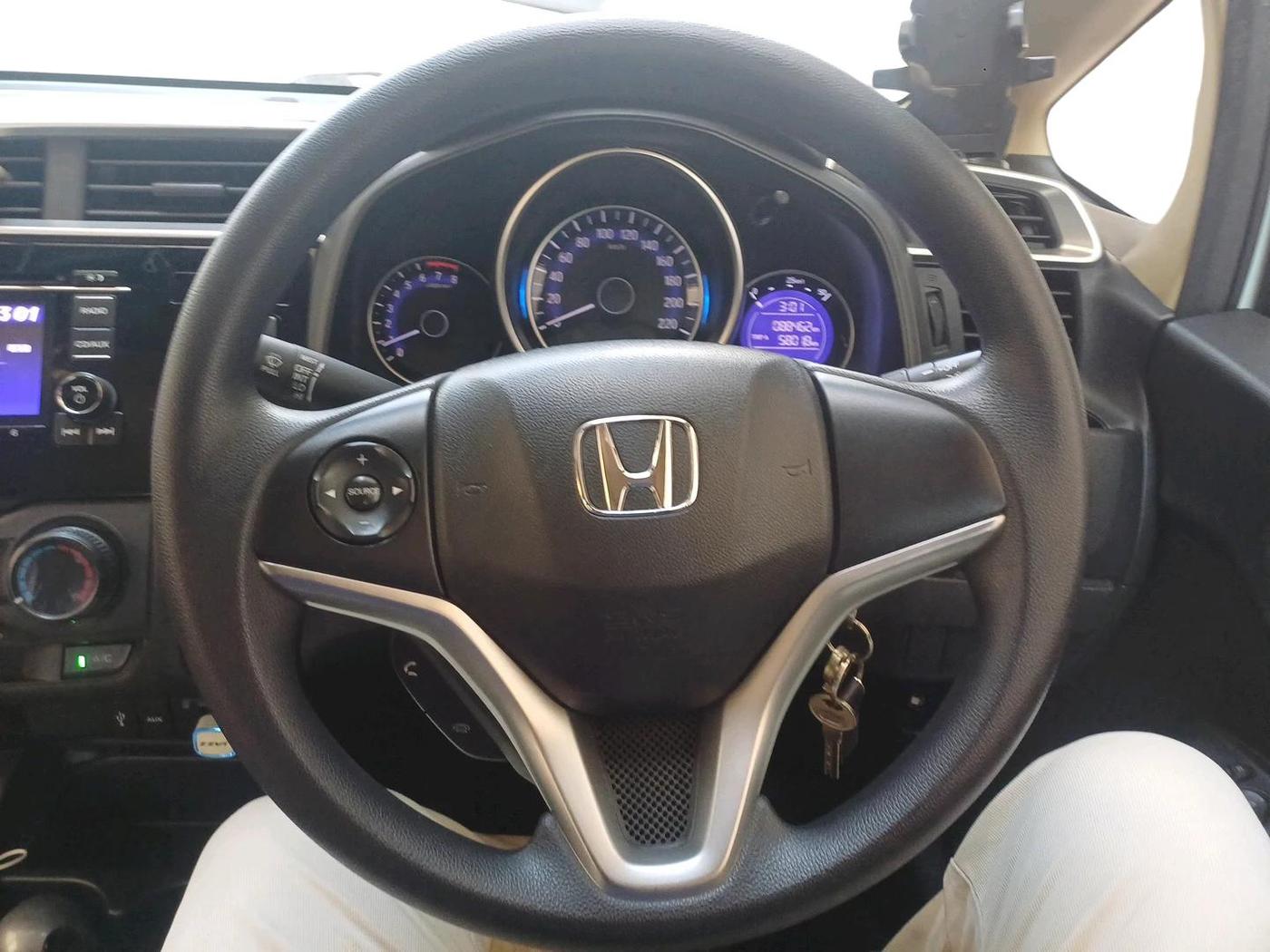 2017 Honda Jazz 1.2L I-VTEC SV, Petrol, Manual, 88,462 km, interior