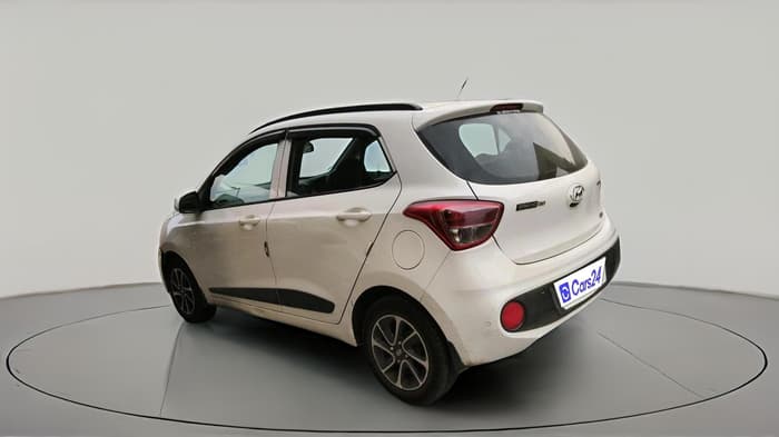 2017 Hyundai Grand i10 SPORTZ (O) AT 1.2 KAPPA VTVT, Petrol, Automatic, 96,330 km, exterior