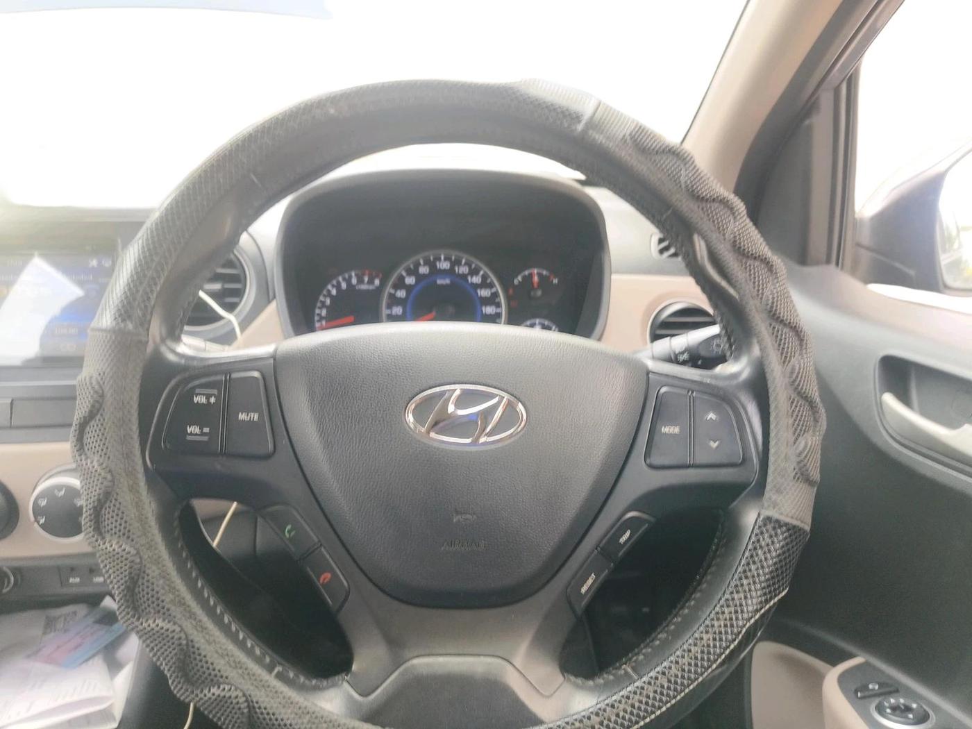 2014 Hyundai Grand i10 ASTA 1.2 KAPPA VTVT, Petrol, Manual, 64,424 km, interior