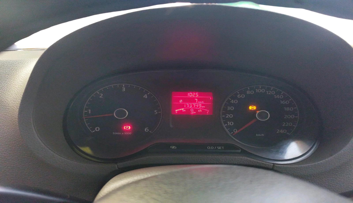 2014 Volkswagen Vento HIGHLINE DIESEL 1.6, Diesel, Manual, 1,90,749 km, interior